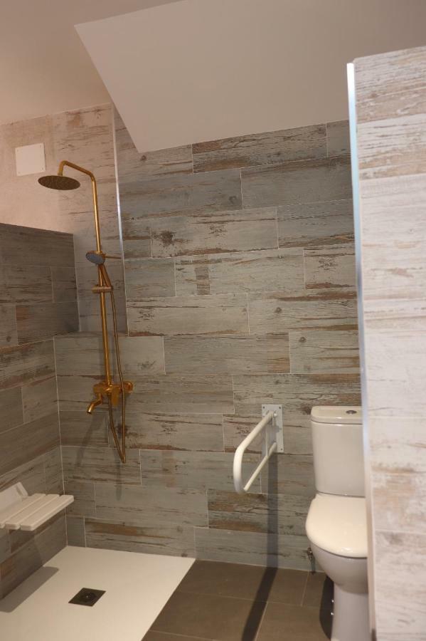 Apartamentos Turisticos Desiree Аревало Экстерьер фото
